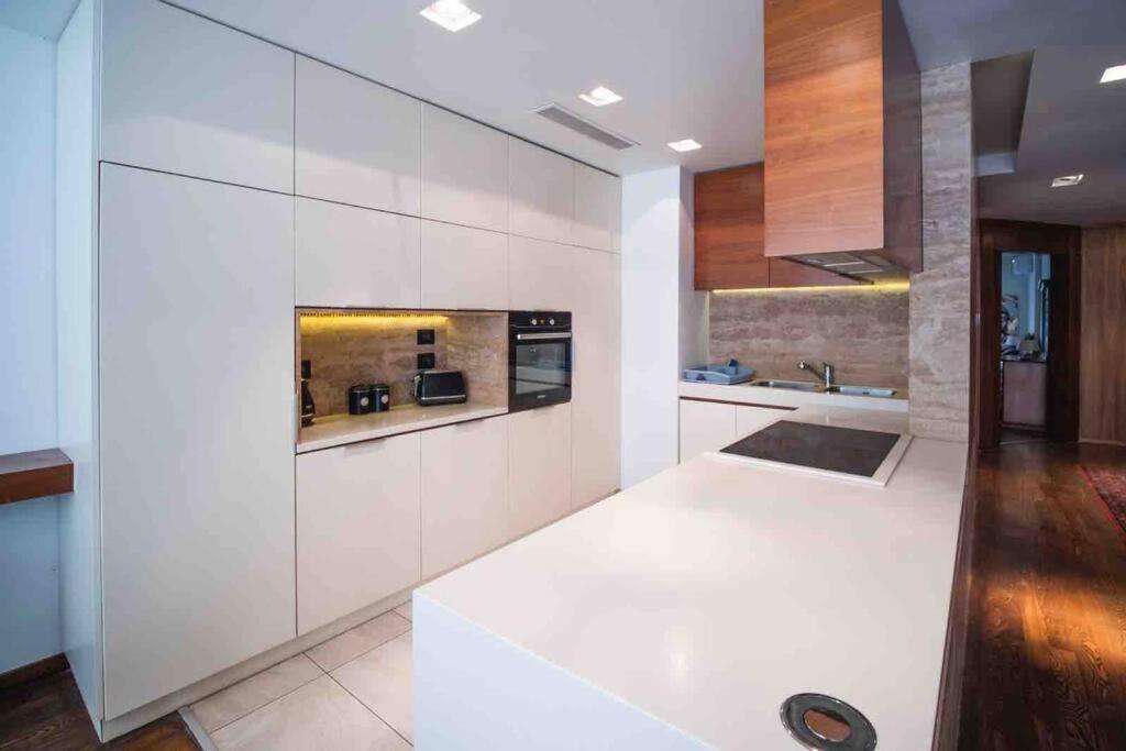 Pembroke St Julians Luxury, Comfort, Location Bagian luar foto